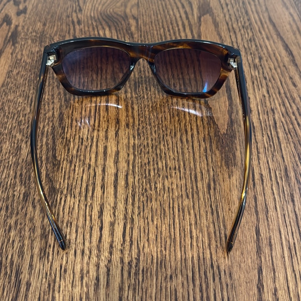 Tom Ford Celina Brown Tortoise Shell Sunglasses - Picture 2 of 16